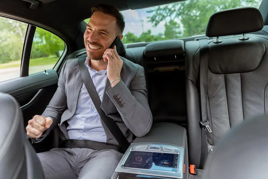 luxury car hire in melbourne