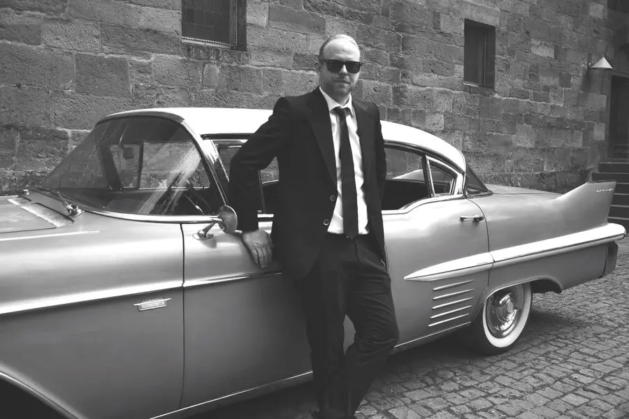 hire car in melbourne