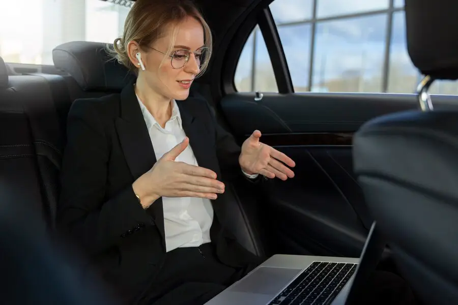 luxury chauffeur service melbourne