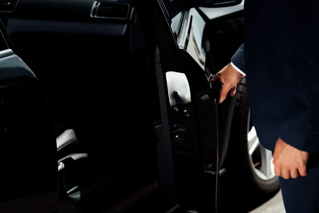 hire a car in melbourne