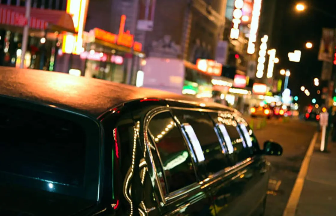 hire a car in melbourne